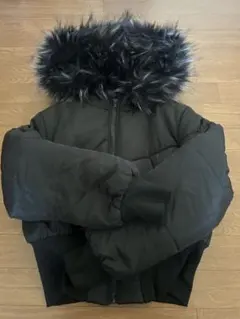 ファー付きフード ブラックダウンジャケット