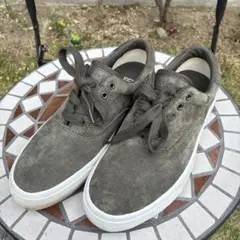 Keds Champion グレー スエード ローカットスニーカー 24.5cmのサムネイル