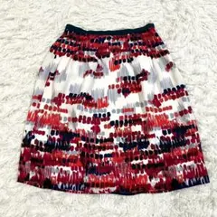 インディヴィ INDIVI ひざ丈フレアスカート S 総柄 レッド系 日本製のサムネイル