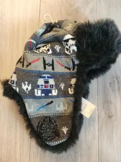 【新品・お値引き可】STAR WARS ファー付きニット帽 48-50 cm