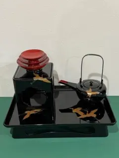 能登輪島塗　屠蘇揃い　鶴　蒔絵　美品 3G62 輪島塗 屠蘇器 慶塚 日の出鶴蒔絵 美品 金彩 共箱