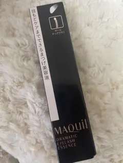 ドラマティックアイラッシュエッセンスのサムネイル