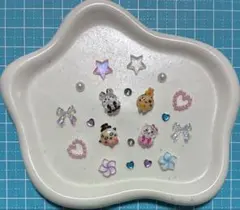 ネイルパーツ　ちいかわ