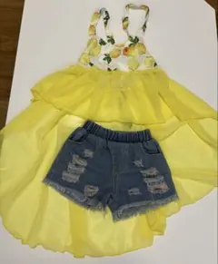 フリル付きヘソだしトップス　パンツ　2点セット