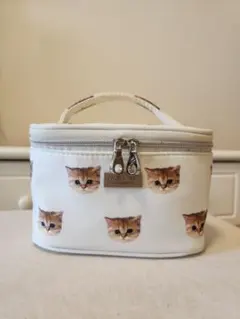 ポール&ジョー　持ち手付きポーチ