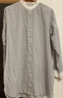 ユニクロイネス　ブラウス