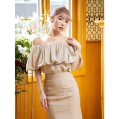 darich ダーリッチ オフショル ボリュームフリルトップス