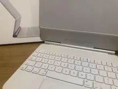 11インチ iPad Magic Keyboard white USキーボード