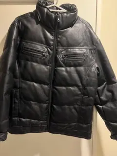 ブラック レザー風 ダウンジャケット