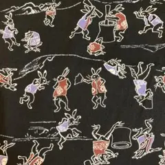 和柄✨108×50✨鳥獣戯画✨うさぎ、カエル✨黒地✨シーチング✨生地ハギレ
