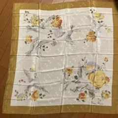 Nina Ricci シルクスカーフ 花と鳥のプリント