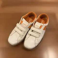 Item thumbnail for item e3559994-62f7-4fd3-b40b-1258d11c5a26