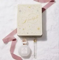 ホリデー ローズ ブランシュ キャン ボックス　ハーリップトゥ　ホリデー