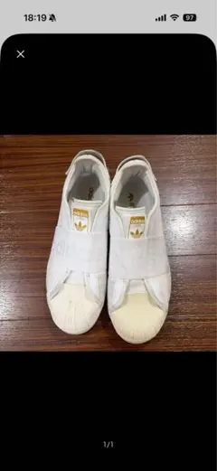 adidas スニーカー ホワイト スリッポン