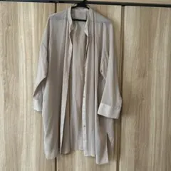 GU シアー バンドカラー ロングシャツ ベージュ Mのサムネイル