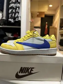 Travis Scott × Nike Air Jordan 1 Canary
