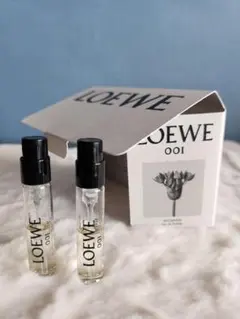 新品未使用 LOEWE ロエベ 香水 サンプルセット 001 マン ウーマンのサムネイル
