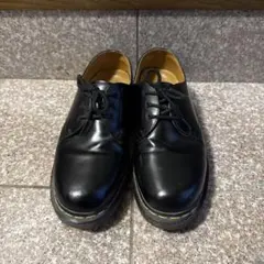 Dr. Martens 3ホールシューズ