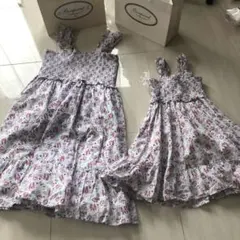 ジャニーアンドジャックフリル付き花柄ワンピース親子リンクコーデ