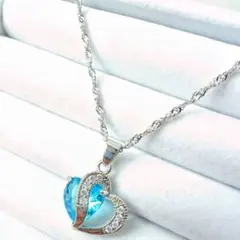 R282 ネックレス　アクアマリン　シルバー　ハート　プレゼント　クリスマス　青