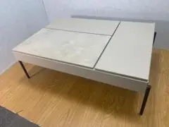 サイドテーブル