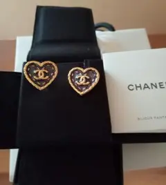 シャネル　ハートデニムピアス