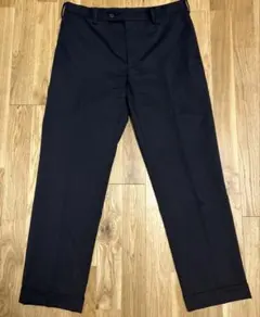 ユニクロ ストレッチ ウール スリムフィット パンツ スラックス