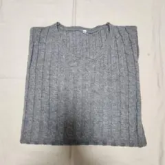 値下げしました⭐ 新品‼️グレー リブ編み 長袖 Vネックセーター