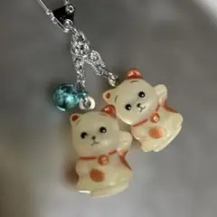 Item thumbnail for item 7eb5761b-16e0-49a5-a06a-ddd1a707367a