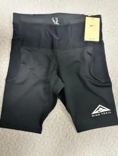 【レアカラー】【極美品】ナイキトレイル　ハーフタイツ　Mサイズ ナイキ】トレイルハーフタイツを購入！ - 多摩川から目指せ