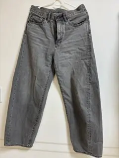 GU /グレー ストレートデニム 28サイズ