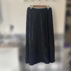 Samansa Mos2 花柄刺繍ロングスカート 黒のサムネイル