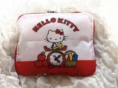 新品未使用　昭和レトロ　キティちゃん 大きめ軽量バック　小さくまとまる