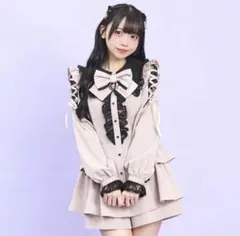 シーハニ ロングポイントカラーショルダーレースアップセットアップ ピンク