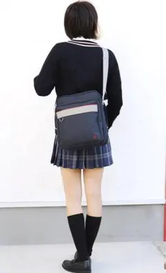 EASTBOYスクールショルダーバッグ