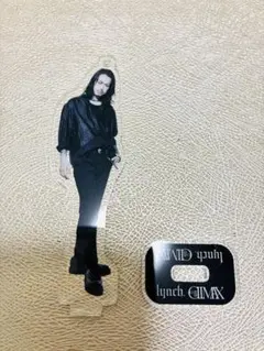 lynch. 明徳 アクリルキーホルダー - メルカリ
