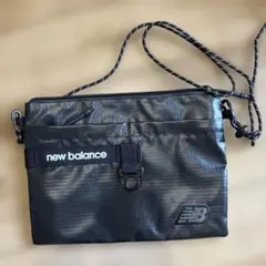 New Balance サコッシュ ブラックのサムネイル