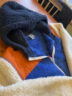 フリースジャケット フード付き オレンジ 青