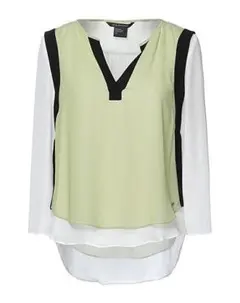 【新品未使用】ARMANI EXCHANGE レイヤードデザイン ブラウスのサムネイル