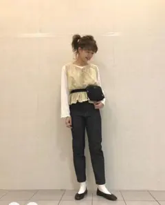 kastane カスタネ　刺繍レースブラウスのサムネイル