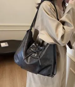 大容量A4サイズ フェイクレザーリボン リュック ショルダーバック トート