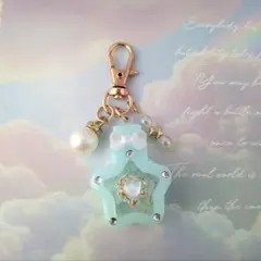 86レジン シャカシャカキーホルダー シェイカー 夢かわ 星 音符 雲 羽