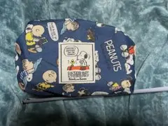 期間限定価格　PEANUTS スヌーピーポーチ ネイビー