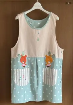 くまのがっこう　ルルロロ　保育士エプロン