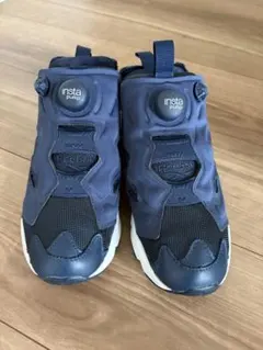 ［美品］Reebok インスタポンプ ネイビー