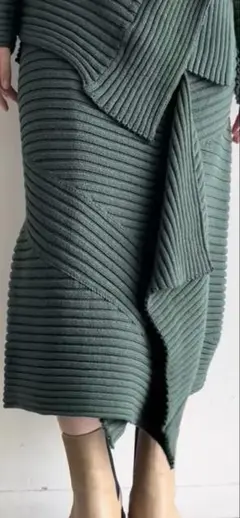 osmosis 未使用 タグ付き ニットスカート