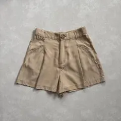 ZARA タックショートパンツ　XS
