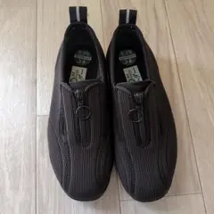 Item thumbnail for item 1eaec927-b5be-4b68-a09b-79fd218cd5bb