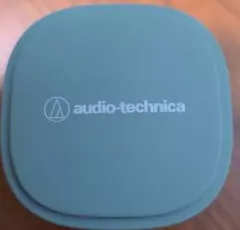 オーディオテクニカ　ワイヤレスイヤホン 充電ケース付き