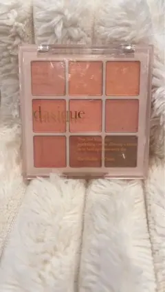 dasique アイシャドウパレット 32ミルキーアプリコット